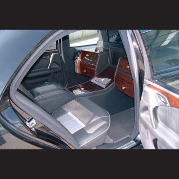 Gepanzerte Fahrzeuge Gepanzerte Fahrzeuge