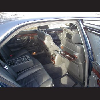 Gepanzerte Fahrzeuge Gepanzerte Fahrzeuge