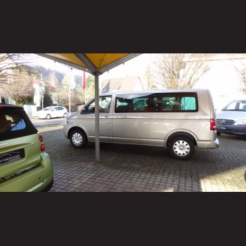 VW Caravelle T5 (silber)