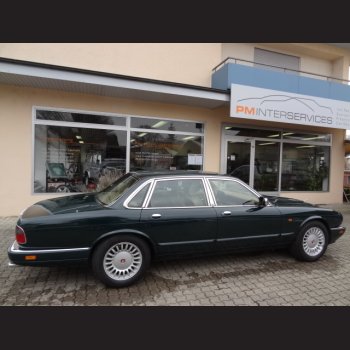 Daimler Doublesix