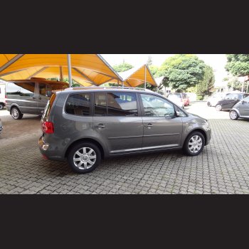 VW Touran (grau)